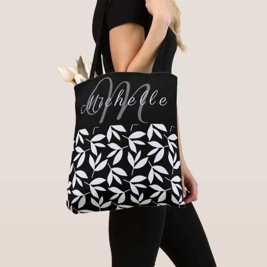 Monogram zwart-wit botanisch patroon tote bag (Dichtbij)