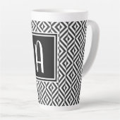 Monogram Zwart & Wit Diamant Patroon Latte Mok (Rechterhoek)