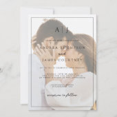Monogram Zwart-wit Foto Overlay Bruiloft Kaart (Voorkant)