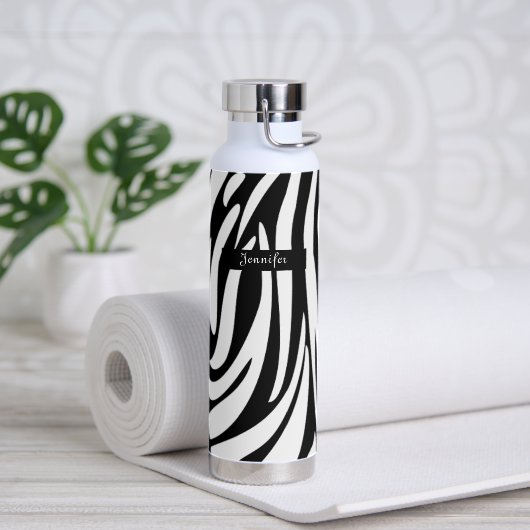 Monogram zwart-wit gestreept zebrapatroon waterfles (Yoga)
