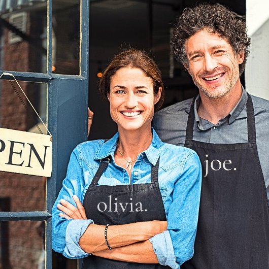 Monogram zwart wit modern eenvoudig zijn haar naam schort