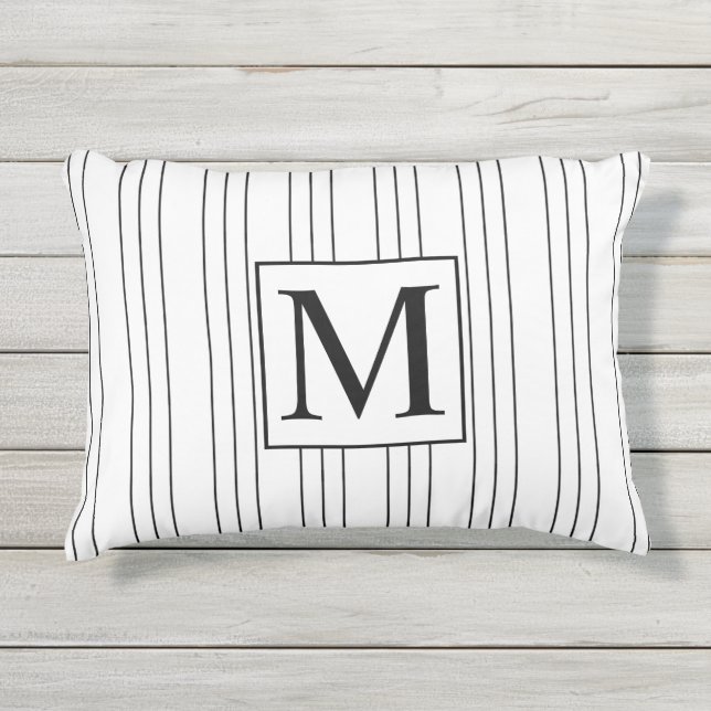 Monogram zwart-wit Pinstripe Buitenkussen (Voorkant)