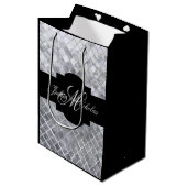 Monogram zwart & zilver 25e Jubileum Gift Bag Medium Cadeauzakje (Voorkant Gekanteld)