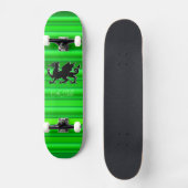 Monogram, zwarte draak op groen metallisch effect persoonlijk skateboard (Voorkant)