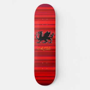 Monogram, zwarte draak op rood metallisch effect persoonlijk skateboard