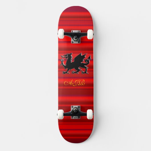 Monogram, zwarte draak op rood metallisch effect persoonlijk skateboard (Voorkant)