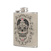 Monogram zwarte en roze suikerschedel op schoot heupfles (Links)