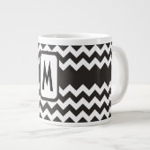 Monogram zwarte en witte Chevrons Grote Koffiekop (Voorkant rechts)