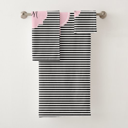 Monogram zwarte en witte strepen met Pastel Roze Bad Handdoek (Insitu)
