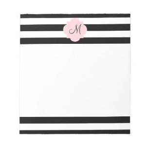 Monogram zwarte en witte strepen met Pastel Roze Notitieblok