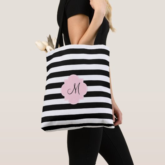 Monogram zwarte en witte strepen met Pastel Roze Tote Bag (Dichtbij)