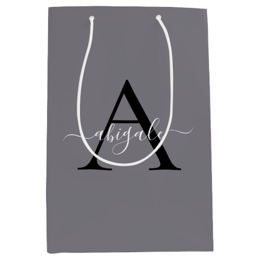 Monogram Zwarte Fossielgrijs | Minimaal Elegant Medium Cadeauzakje (Voorkant)