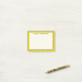 Monogram Zwarte Honingraat op Geel Post-it® Notes (Op bureau)