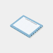Monogram Zwarte Honingraat op Hemelblauw Post-it® Notes (Schuin)