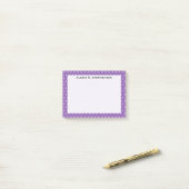 Monogram Zwarte Honingraat op Lavendel Paars Post-it® Notes (Op bureau)