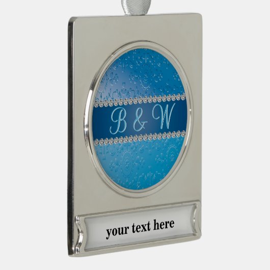 Monogramblauw-ventilator in reliëf verzilverd banner ornament (Rechts)