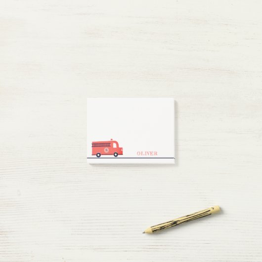 Monogramboeien van Cute Red Navy Fire Truck Engine Post-it® Notes (Op bureau)