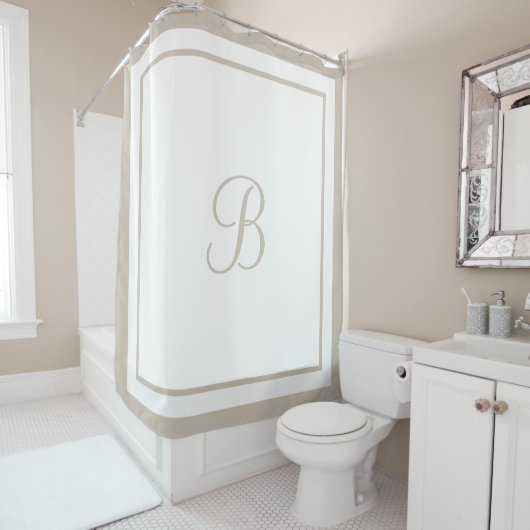 Monogrambrief Elegant beige Border Script Douchegordijn (In situ)