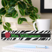 Monogrambureau Zebra Print & Red Apple Name Bord Naambordje