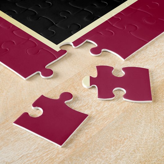 Monogramcoat van het wapenarsenaal Rode goudmakree Legpuzzel (Zijkant)