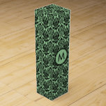 Monogramed Black & Green Floral DamasPattern Wijn Geschenkdoos<br><div class="desc">Monogrammen elegant zwart en groen  vocht patroon</div>