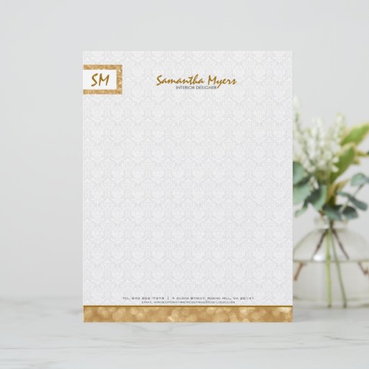 Monogramed Eenvoudig Goud Glitter Wit Damasks Gepersonaliseerd Briefhoofd (Staand voorkant)