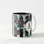 Monogramed Grey Blauwgroen Floral Stripe Pattern Tweekleurige Koffiemok (Voorkant rechts)