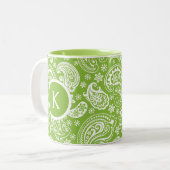 Monogramed Groen & Wit  Paisley Tweekleurige Koffiemok (Voorkant links)