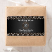 Monogramed Metallic Look Bruiloft Mini Wijn Labels (Insitu)