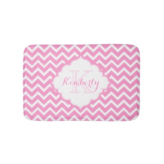 Monogramed roze en wit zigzagchevron badmat (Voorkant)