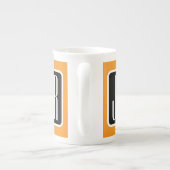Monogrammatische Initialen | Zwart Wit & Sinaasapp Porselein Kop (Achterkant)