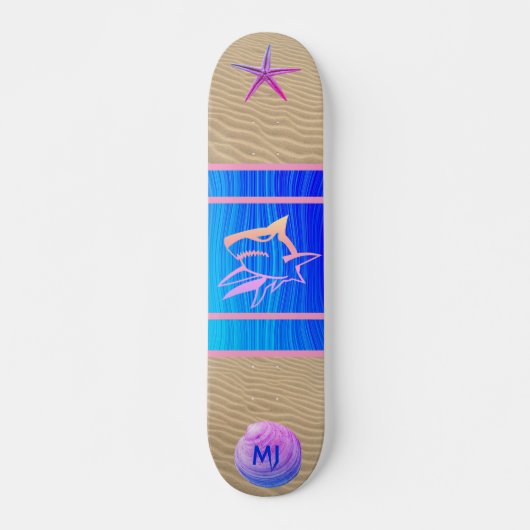 Monogrammed Beach Shark Seashell Skateboard (Voorkant)