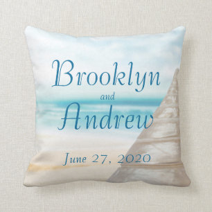 Monogrammed Beach Wedding Kussens