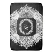 Monogrammed Black in White Home Decor Damask Toile Badmat (Voorkant Verticaal)