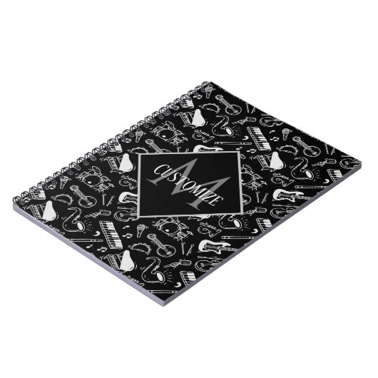 Monogrammed Black & White Instruments Pattern Notitieboek (Linkerzijde)