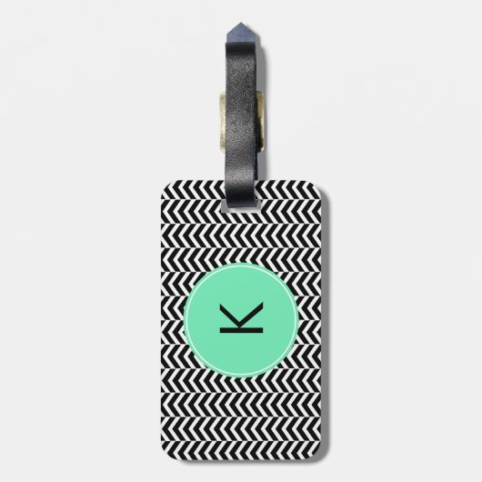 Monogrammed Black, White Zee Foam Chevron Pattern Bagagelabel (Achterkant verticaal)
