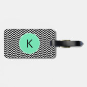 Monogrammed Black, White Zee Foam Chevron Pattern Bagagelabel (Achterkant horizontaal)
