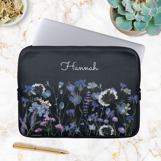 Monogrammed Blauwe Waterverf Wildflower Garden Laptop Sleeve
