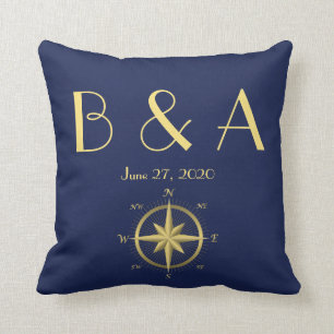 Monogrammed Blue Nautical Wedding Kussens