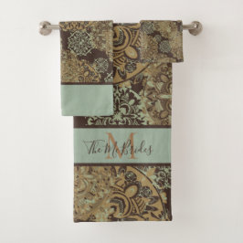 Monogrammed Boho Moody Mandalas Bad Handdoek