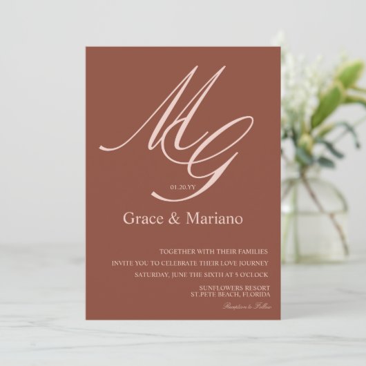 Monogrammed Bruin Roze Muted Wedding Uitnodiging (Staand voorkant)