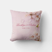 Monogrammed Cherry Blossom Elegant Wedding Kussens (Voorkant)