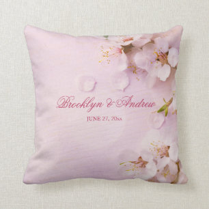 Monogrammed Cherry Blossom Elegant Wedding Kussens