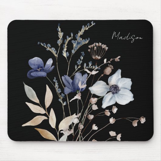 Monogrammed Chic  Waterverf Blauwe Bloem Muismat (Voorkant)