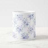 Monogrammed Classic Blue Flowers Floral Pattern Grote Koffiekop (Voorkant)