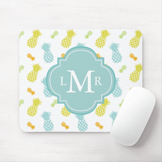 Monogrammed Colorful Pineapples Pattern Muismat (Met muis)