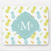 Monogrammed Colorful Pineapples Pattern Muismat (Voorkant)