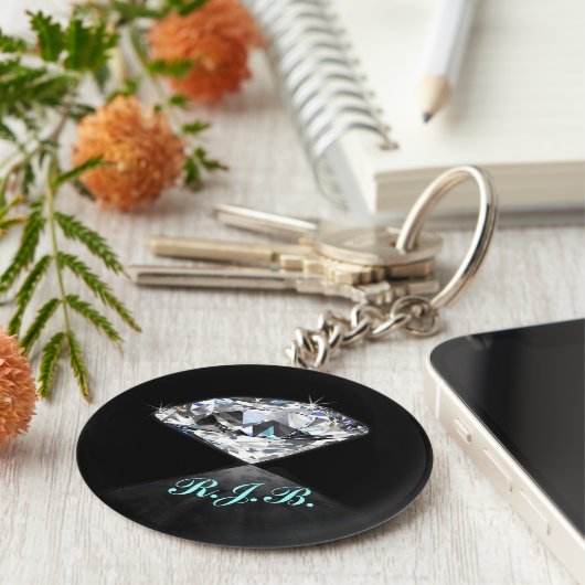  Monogrammed Cool Solitaire Diamond Black Sleutelhanger (Zijkant)