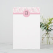 Monogrammed Delicate Trendy Pink Chevron Briefpapier (Staand voorkant)