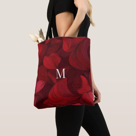 Monogrammed donkerrood Abstract bladpatroon Tote Bag (Dichtbij)